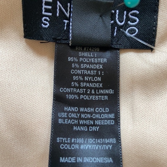 NWT Enfocus Studio Lace Bandage Dress - Picture 10 of 10